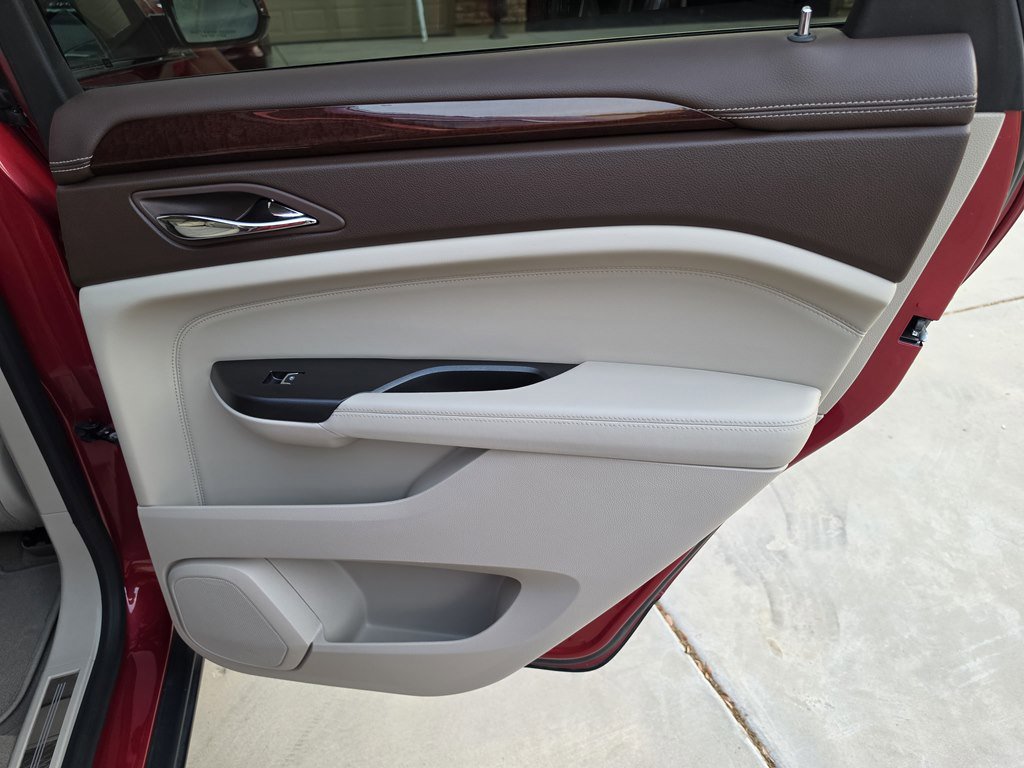 Used 2016 Cadillac SRX Performance w/ Driver Awareness Package image 32