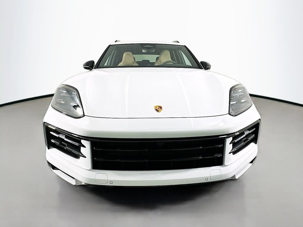 Certified 2026 Porsche Cayenne AWD/4WD image 6