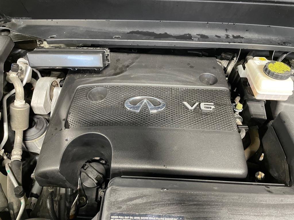 Used 2015 INFINITI QX60 AWD w/ Deluxe Touring Package image 45