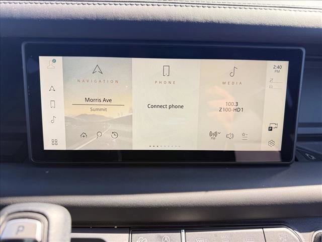 Used 2023 Land Rover Defender 110 X-Dynamic SE image 20