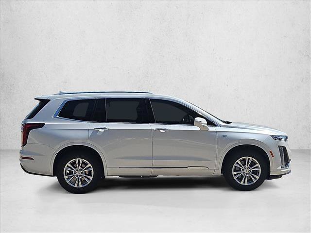 Used 2022 Cadillac XT6 Luxury FWD image 4
