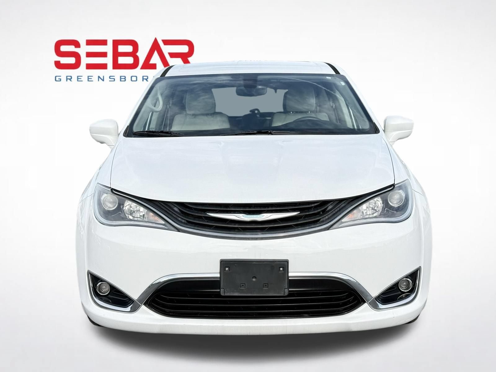 Used 2018 Chrysler Pacifica Touring Plus FWD image 8