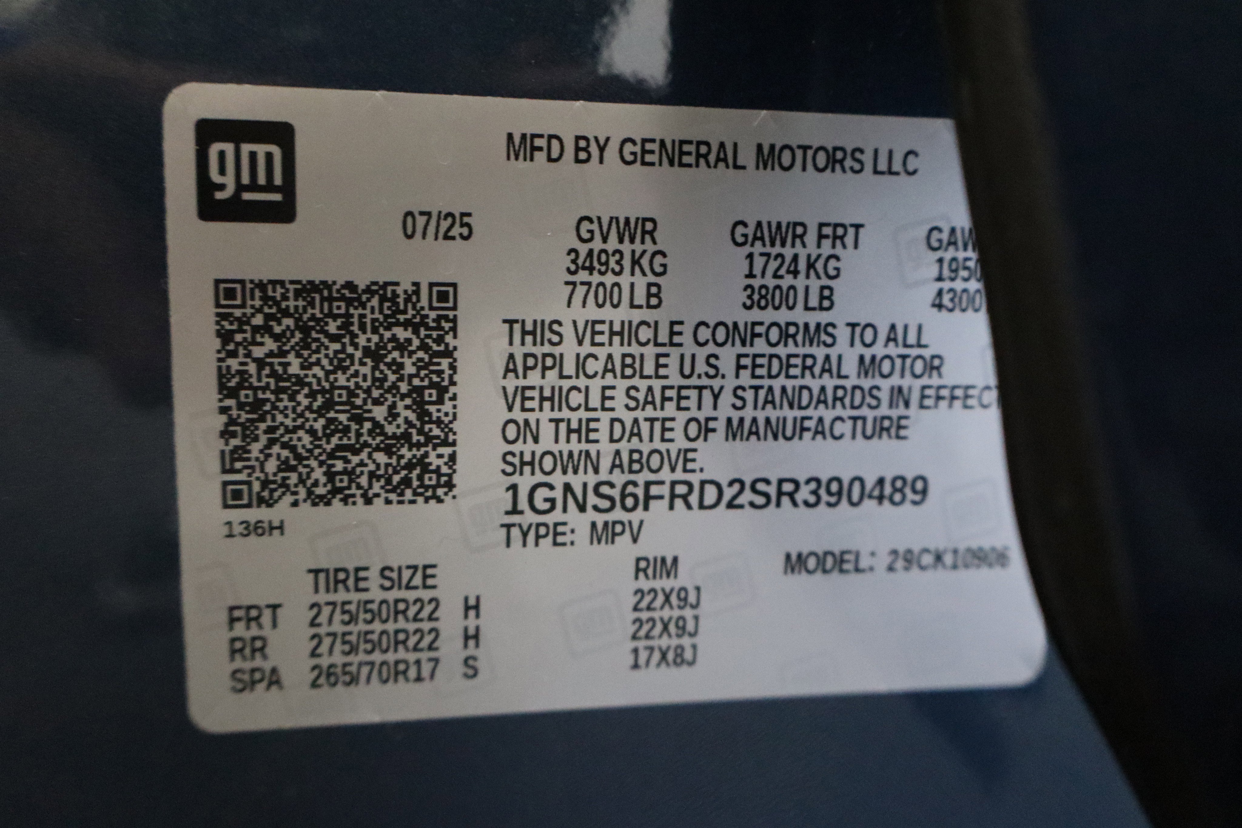 New 2025 Chevrolet Suburban Premier image 38