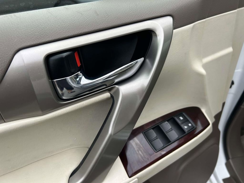 Used 2017 Lexus GX 460 Premium w/ Premium Package image 21