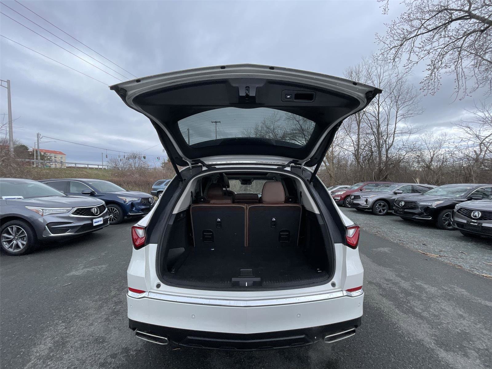 Certified 2023 Acura MDX SH-AWD w/ Technology Package image 25