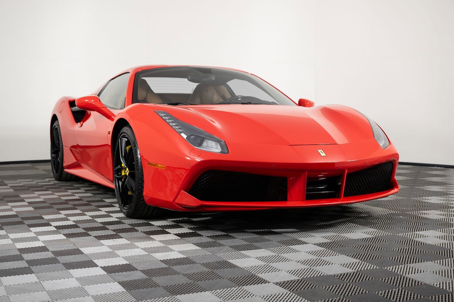 Used 2017 Ferrari 488 Spider RWD image 11