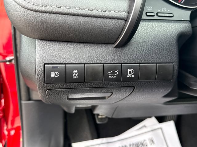 Used 2024 Toyota Camry SE image 22