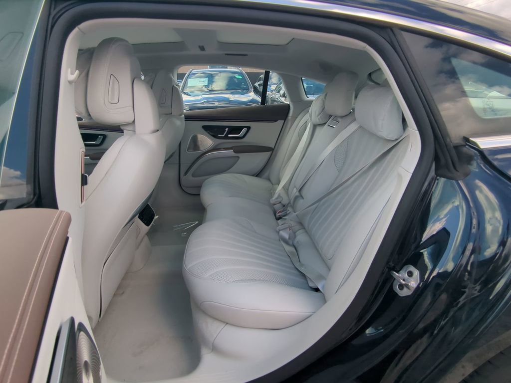 Certified 2024 Mercedes-Benz EQS 450+ 4MATIC Sedan image 5
