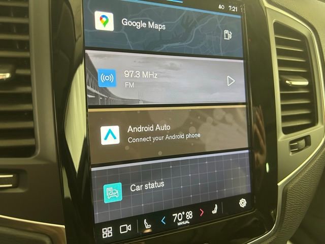 Used 2025 Volvo XC90 B5 Core image 17