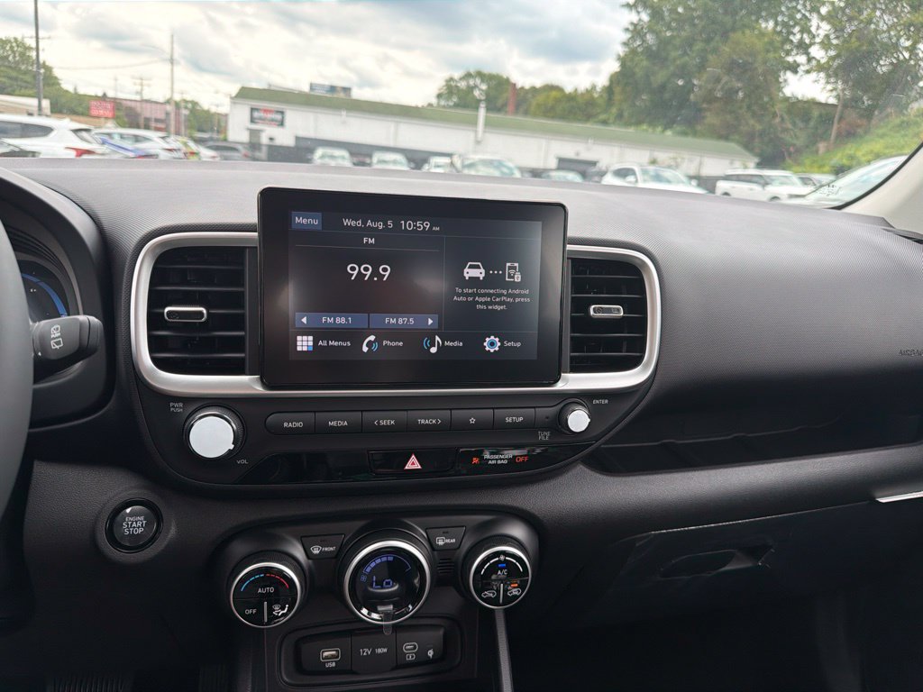 New 2026 Hyundai Venue SEL FWD image 20