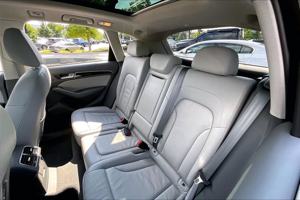 Used 2014 Audi Q5 2.0T Premium Plus AWD/4WD image 29