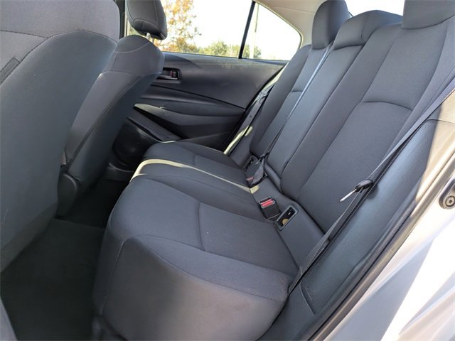 Used 2022 Toyota Corolla LE image 13