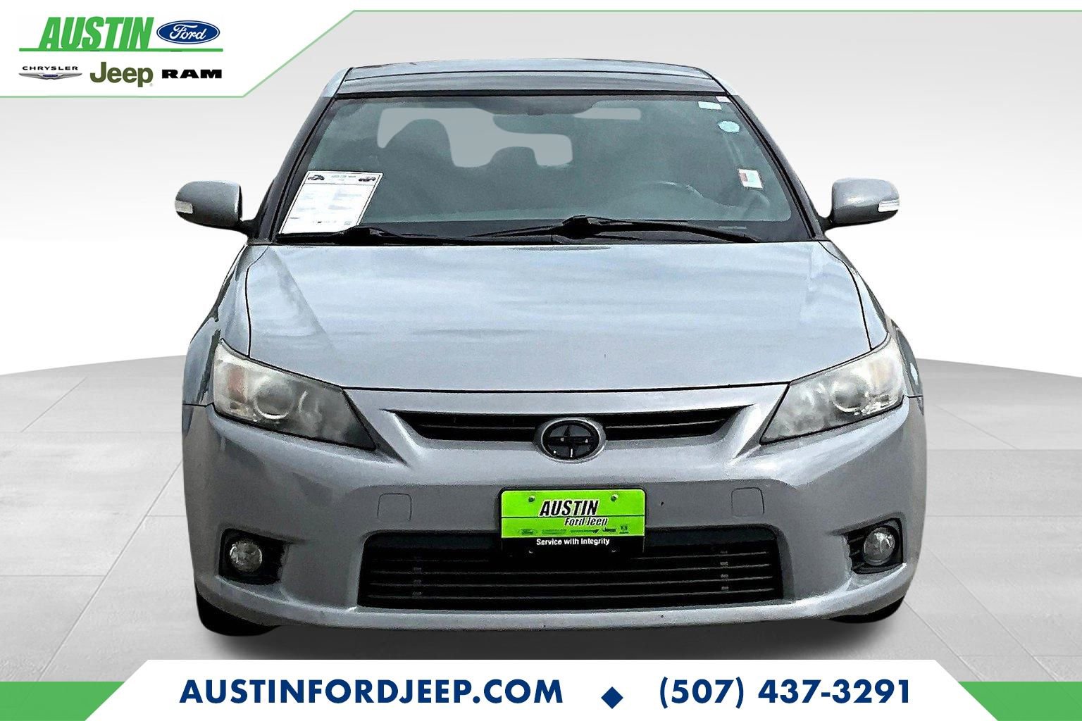 Used 2011 Scion tC image 2