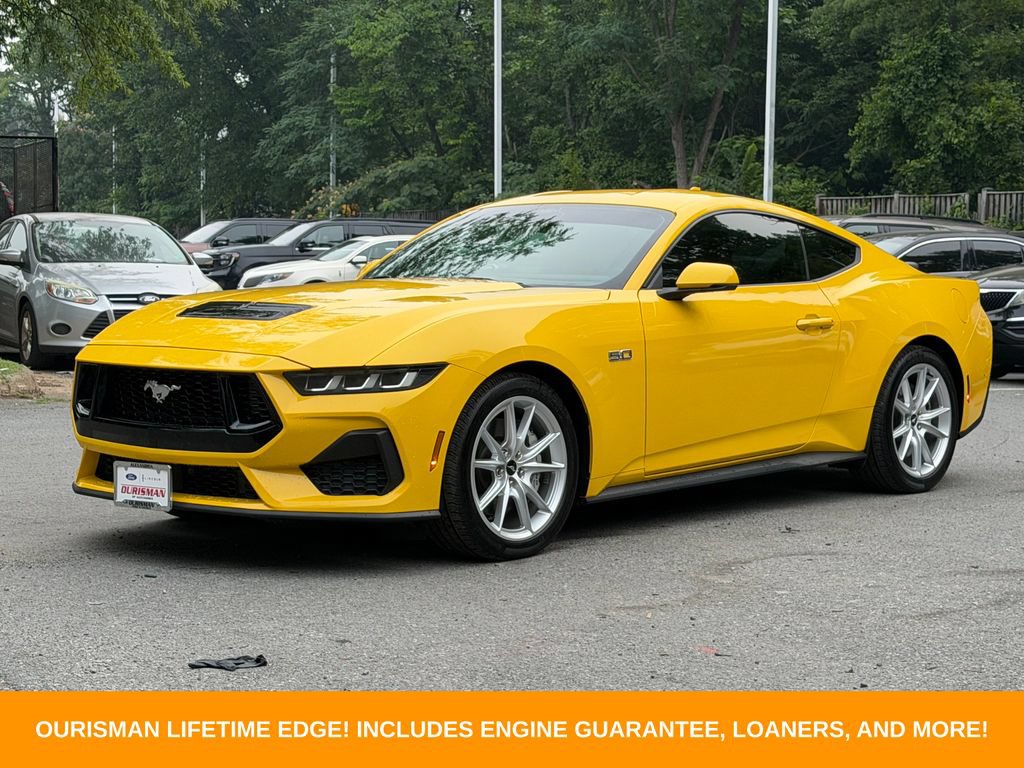 Used 2024 Ford Mustang GT Premium RWD image 3