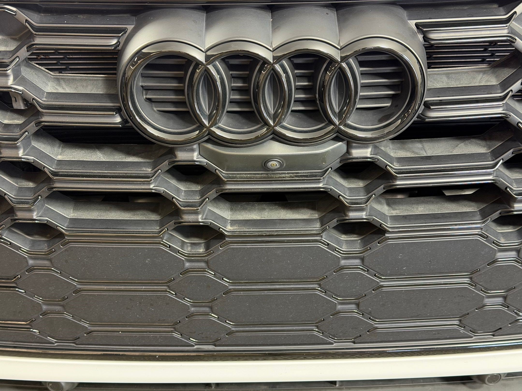 Used 2023 Audi Q5 e Premium Plus w/ Premium Plus Package AWD/4WD image 27
