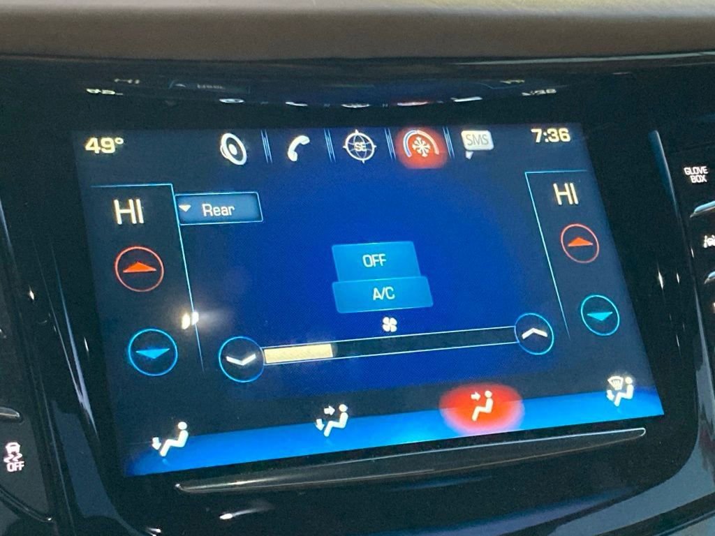 Used 2019 Cadillac Escalade Platinum image 22