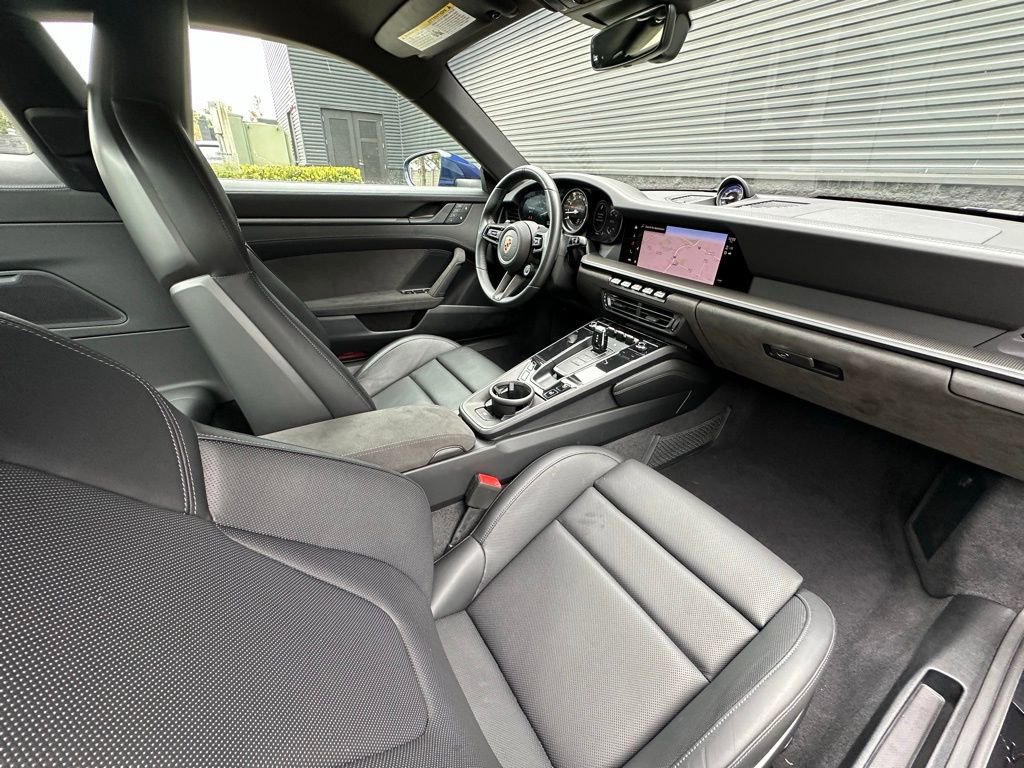 Certified 2024 Porsche 911 Carrera GTS image 36