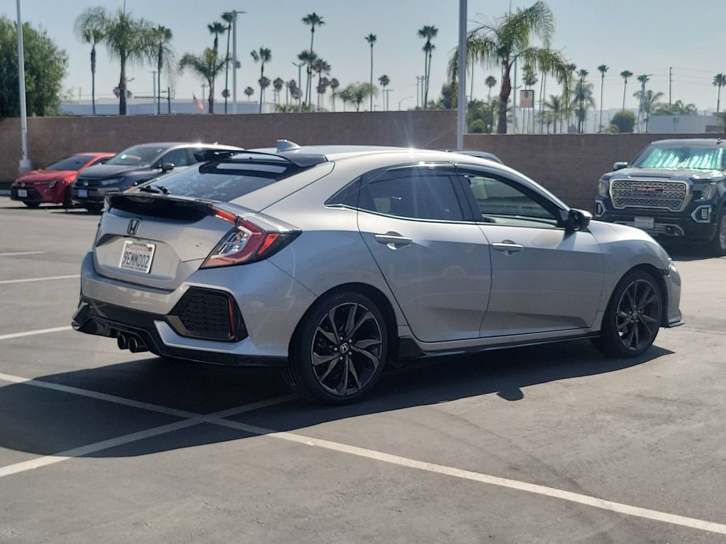 Used 2018 Honda Civic Sport image 5