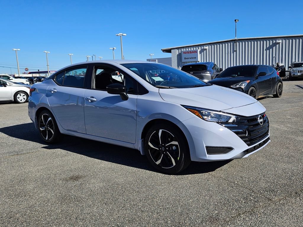 New 2025 Nissan Versa SR w/ Trunk Package FWD image 16