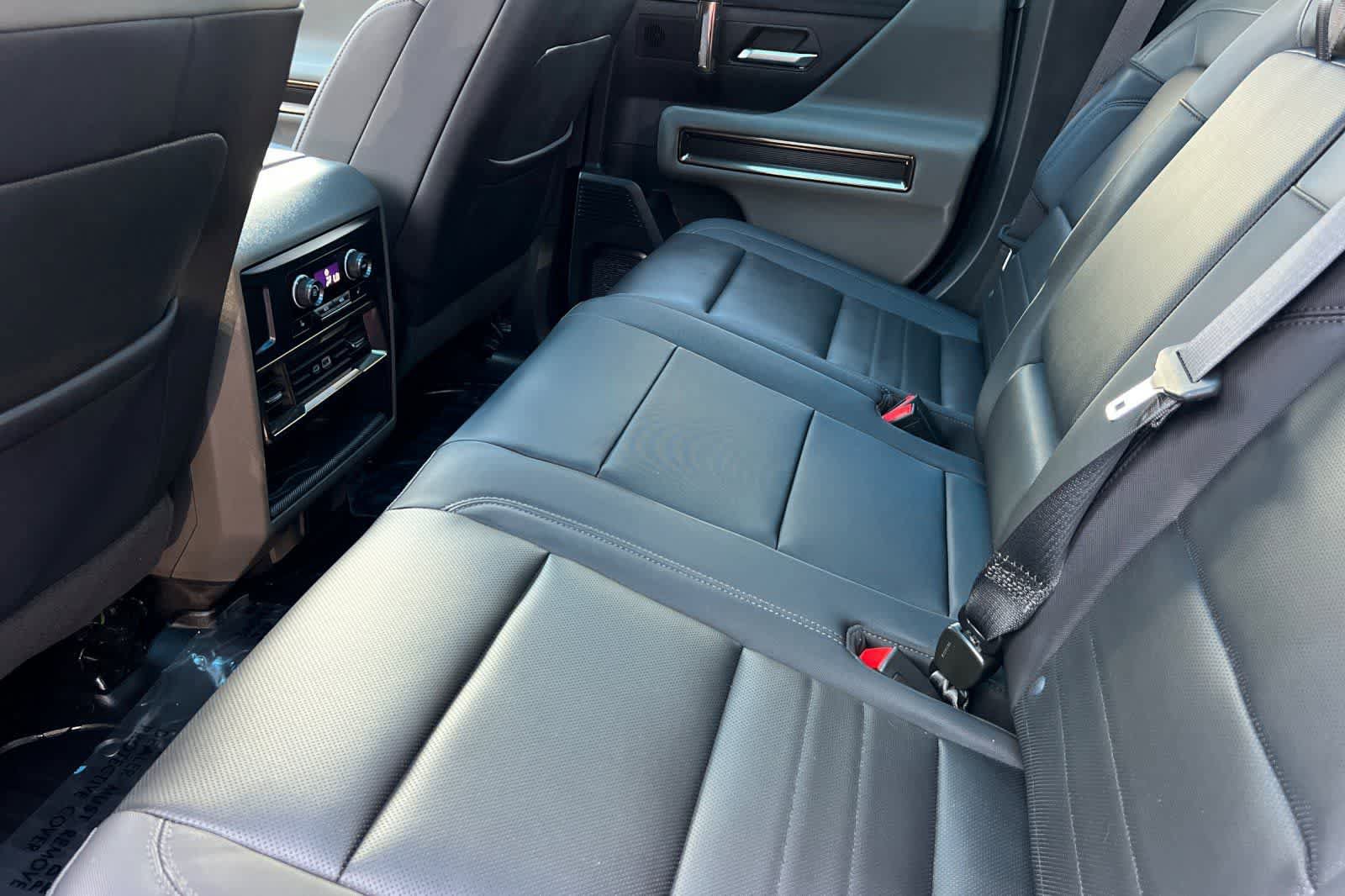 Used 2024 GMC Hummer EV 3X AWD/4WD image 5