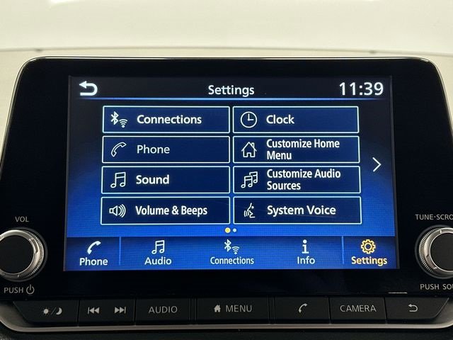 Used 2023 Nissan Sentra SV image 12