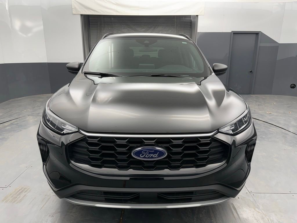 New 2026 Ford Escape ST-Line w/ Cold Weather Package AWD/4WD image 8