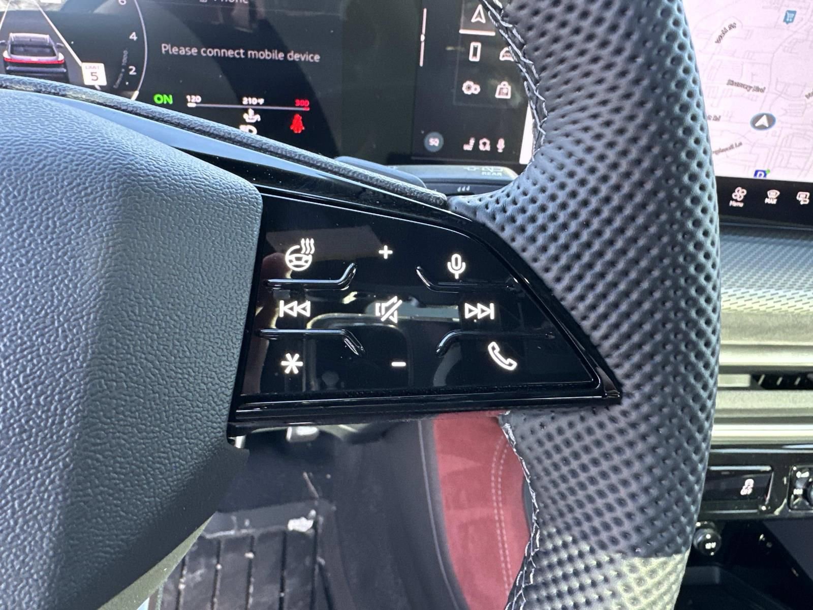 New 2025 Audi SQ5 Premium Plus image 17