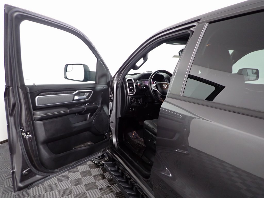 Used 2021 RAM 1500 Big Horn image 16