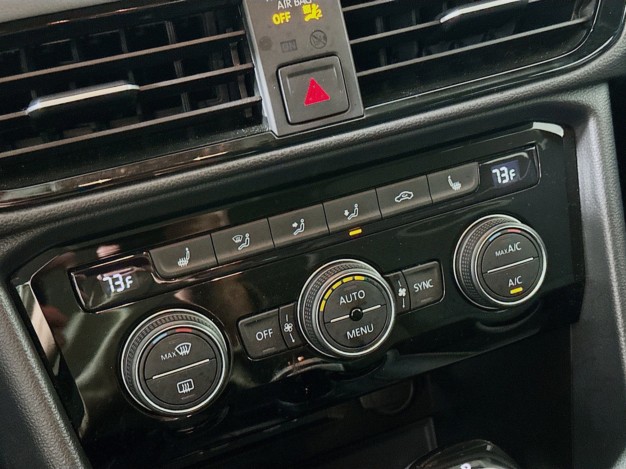 Used 2024 Volkswagen Taos SE image 24