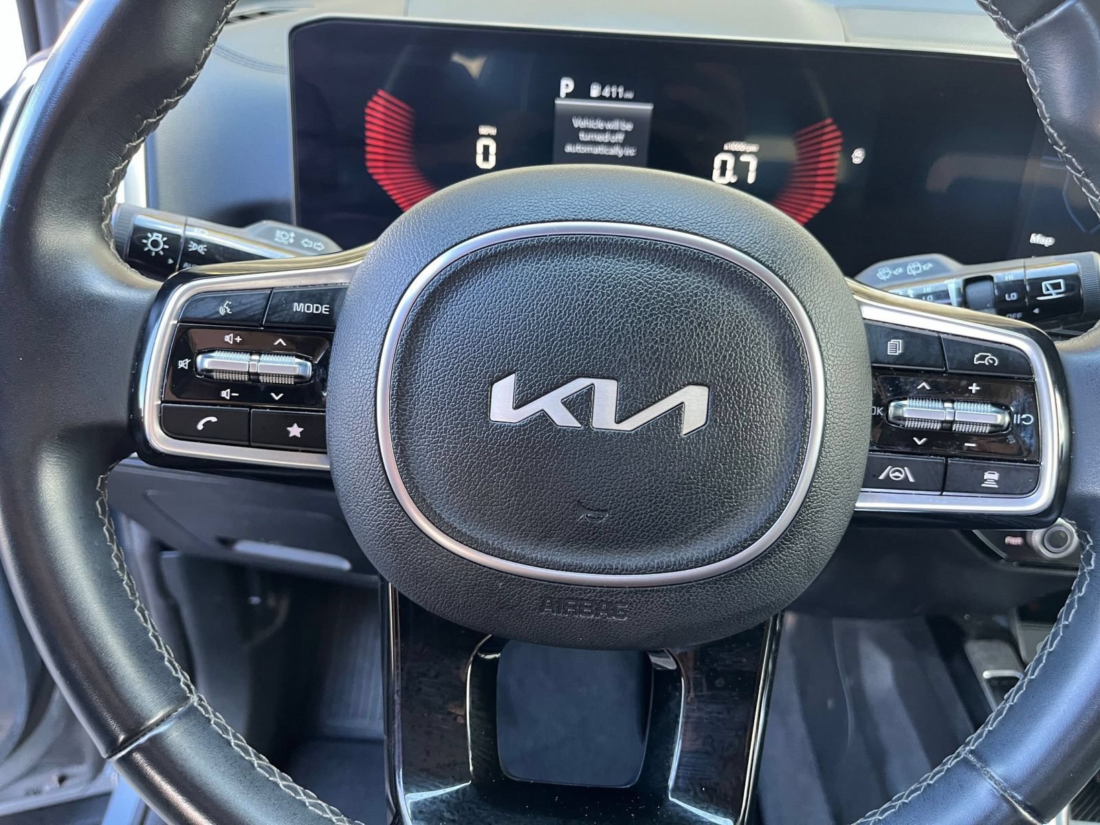 Used 2024 Kia Sorento S FWD image 28