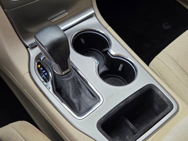 Used 2019 Jeep Grand Cherokee Laredo image 23