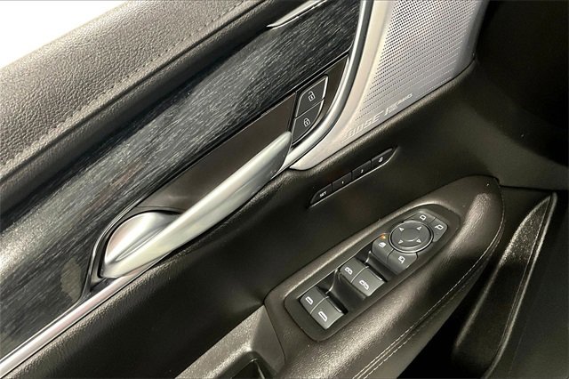 Used 2023 Cadillac XT5 Premium Luxury image 36