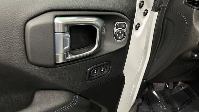 Used 2023 Jeep Wrangler Unlimited Rubicon 4xe w/ Steel Bumper Group image 21