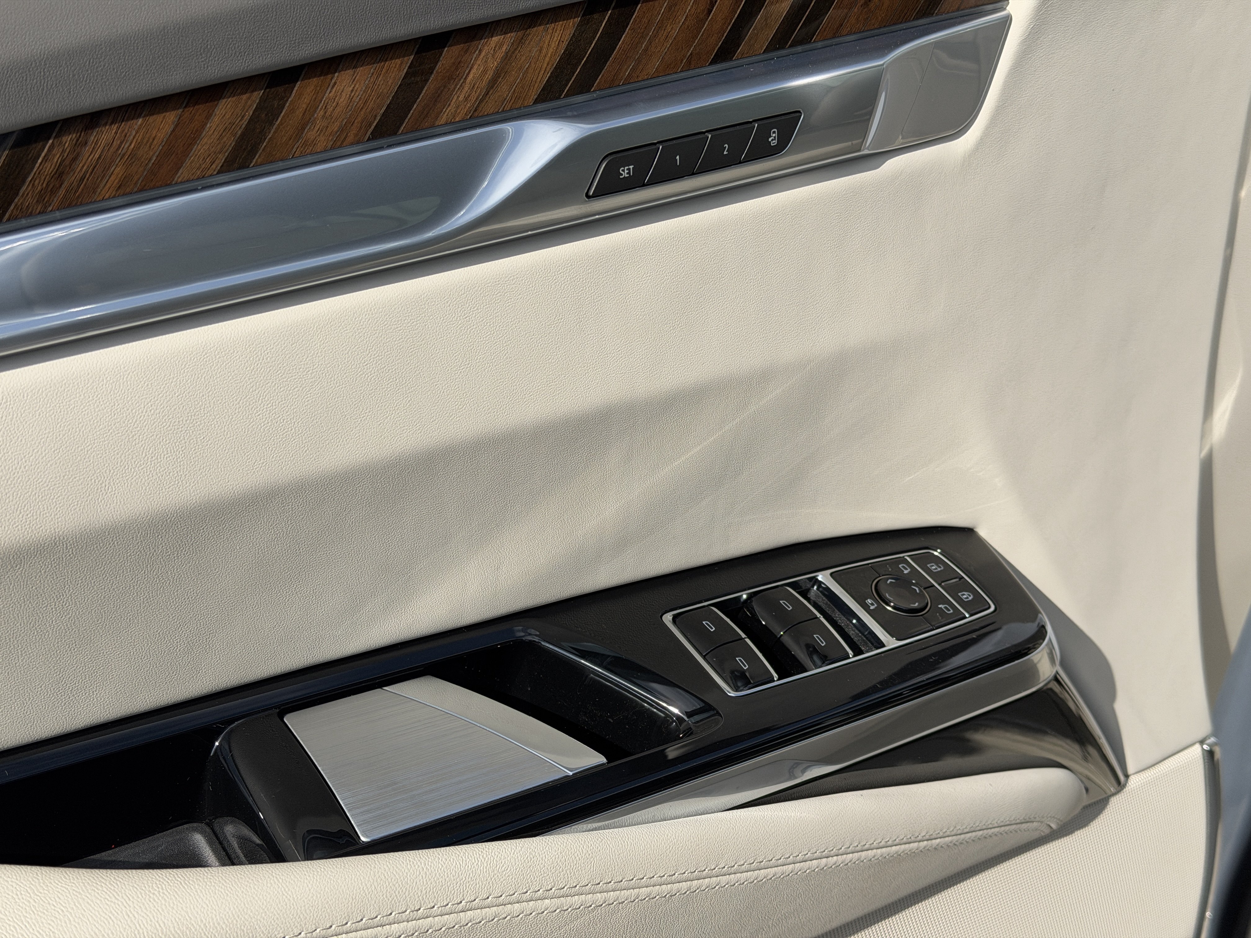 New 2026 Cadillac Escalade Platinum Luxury AWD/4WD image 19