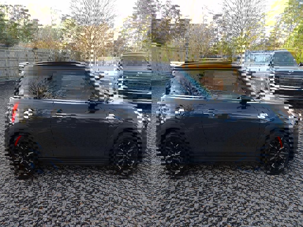 Used 2018 MINI Cooper S image 5