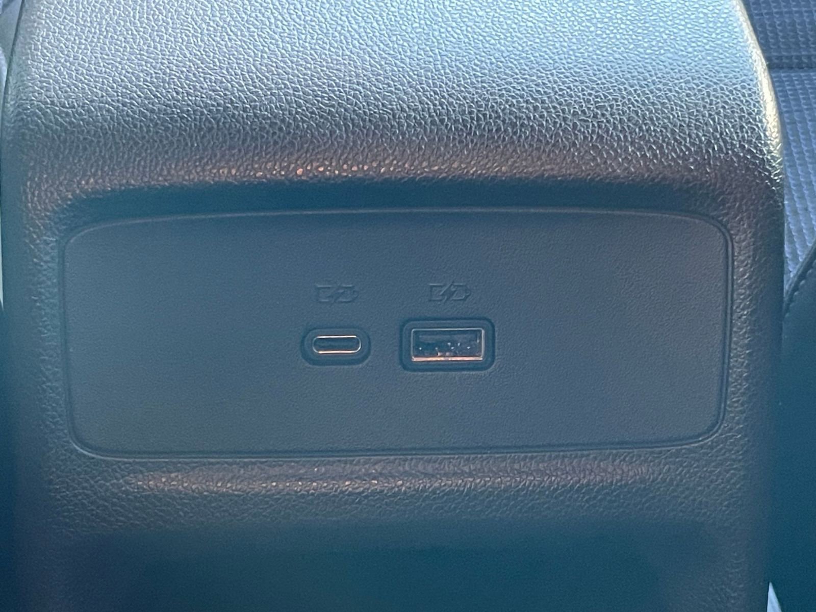 Used 2025 Buick Envista Preferred image 23