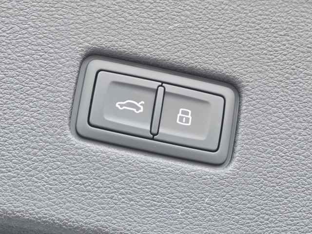 New 2026 Audi Q8 Prestige image 23