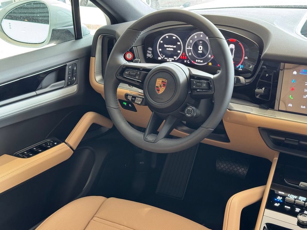 New 2026 Porsche Cayenne Coupe AWD/4WD image 26
