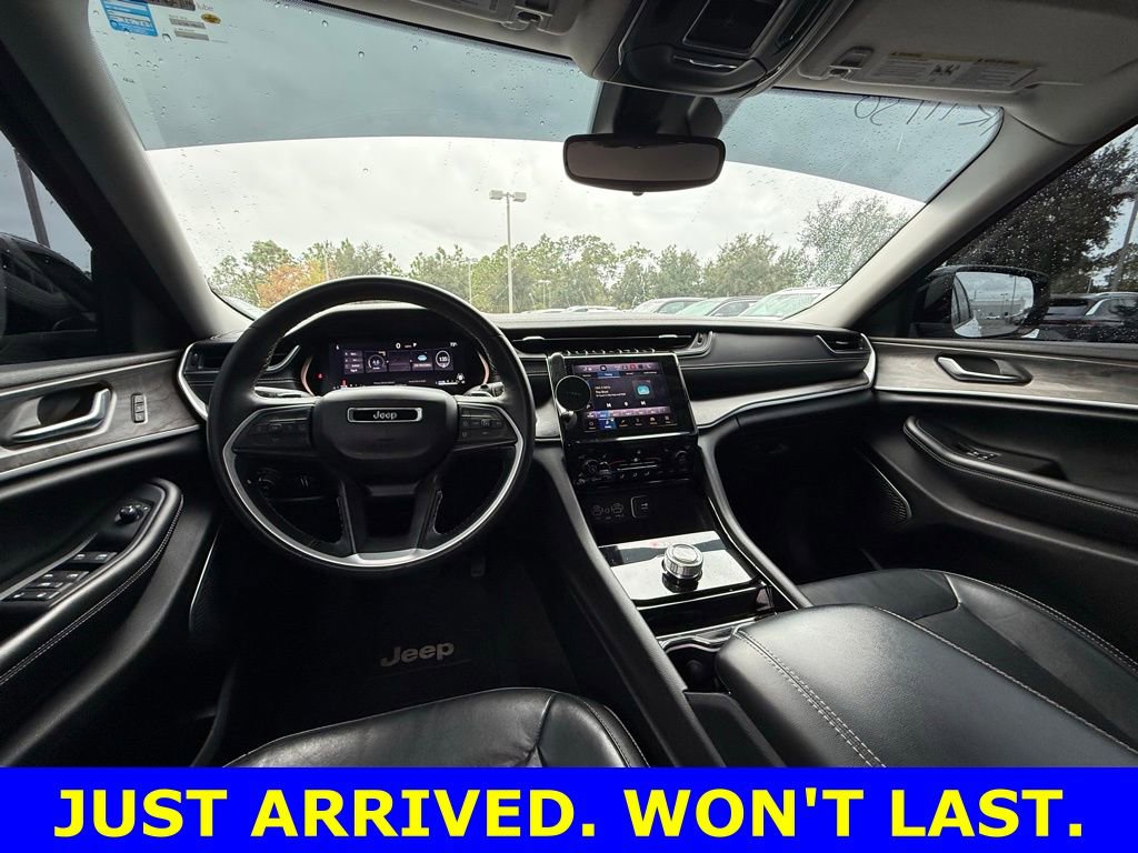 Used 2022 Jeep Grand Cherokee L Limited image 17