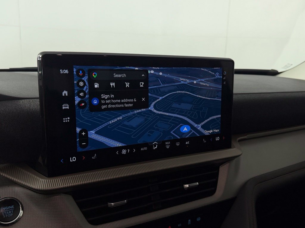 Used 2025 Ford Explorer Active RWD image 17