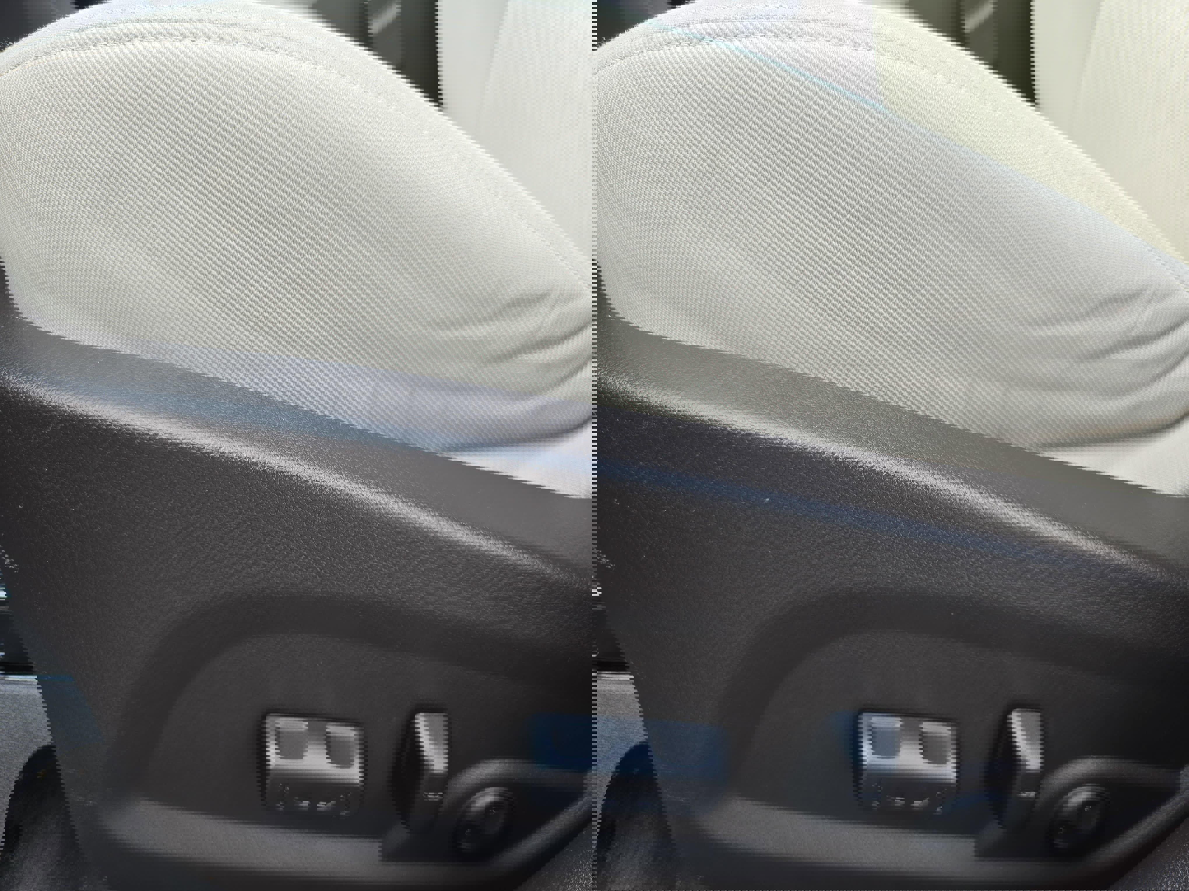 Used 2017 Hyundai Santa Fe Sport image 25