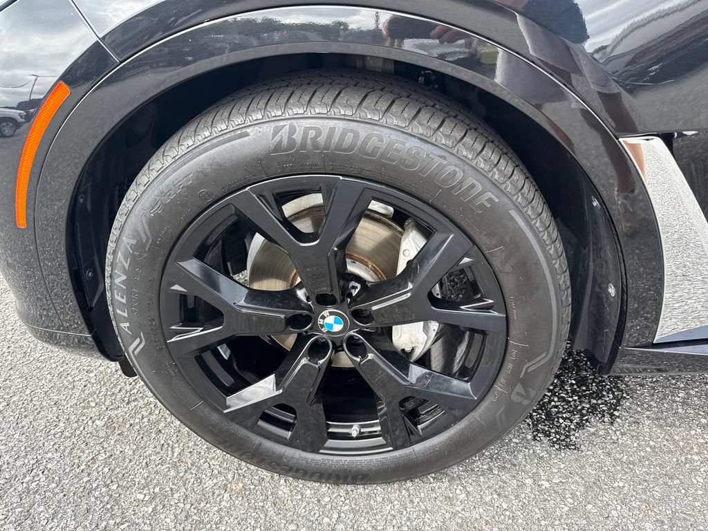 Used 2019 BMW X7 xDrive40i w/ Premium Package AWD/4WD image 11