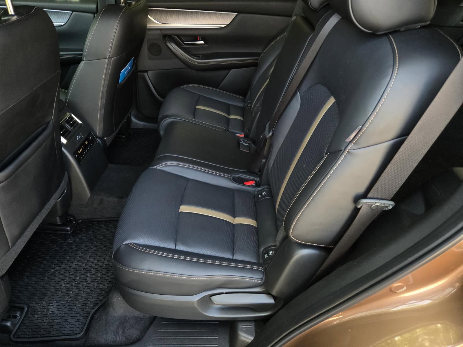 Certified 2025 MAZDA CX-70 3.3 Turbo S w/ Premium Package image 17