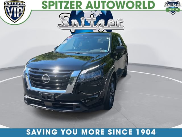 Used 2024 Nissan Pathfinder S AWD/4WD image 5
