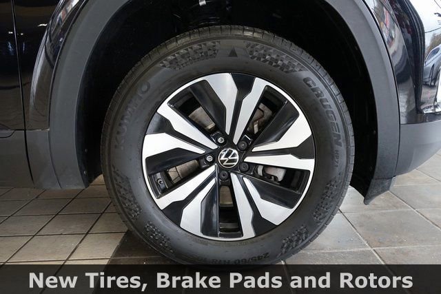 Used 2024 Volkswagen Atlas SE image 54