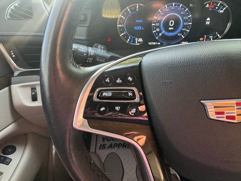 Used 2018 Cadillac Escalade Luxury AWD/4WD image 27