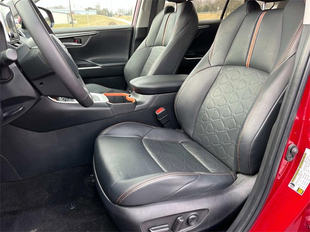Used 2023 Toyota RAV4 Adventure image 28