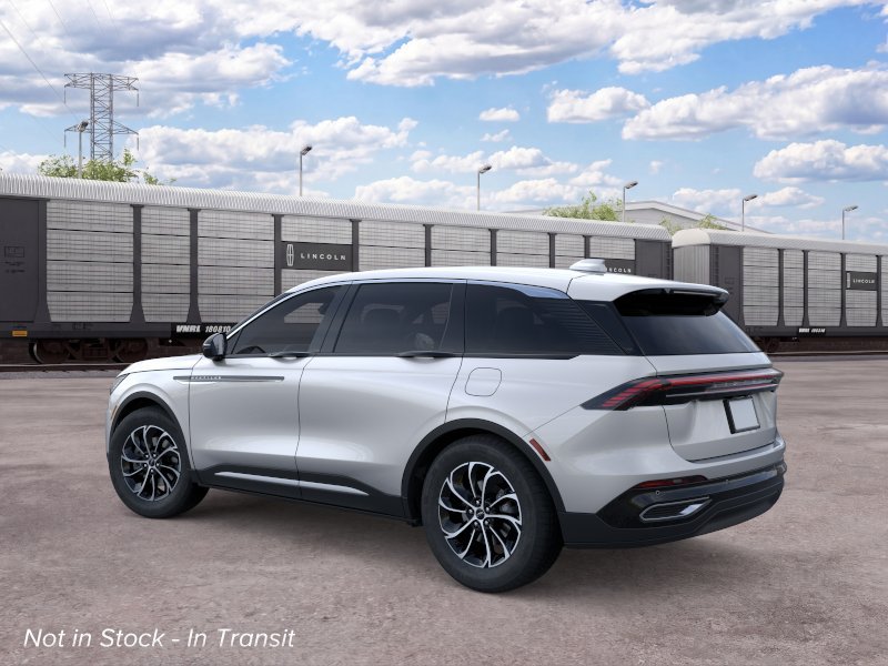 New 2026 Lincoln Nautilus Premier AWD/4WD image 4