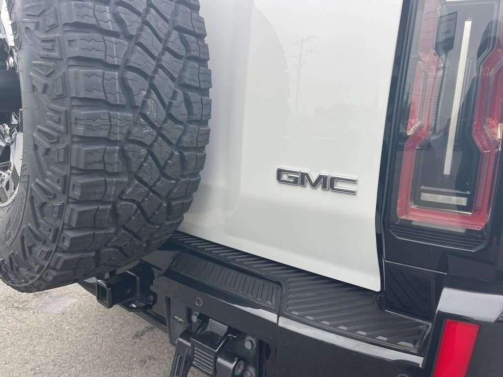 Used 2024 GMC Hummer EV 3X w/ Extreme Off-Road Package image 42
