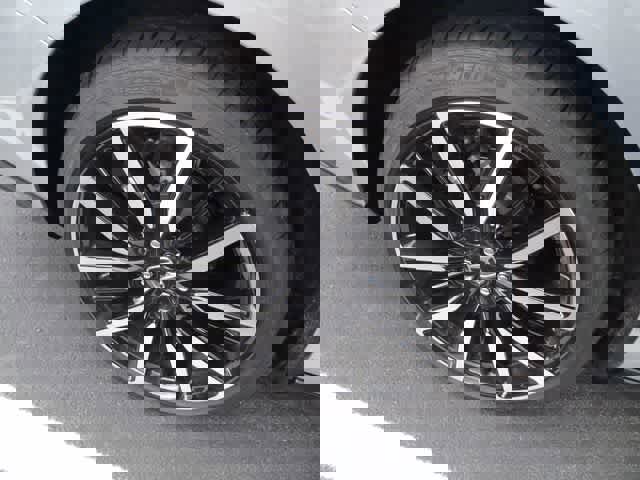 Used 2025 Honda Accord Touring image 15